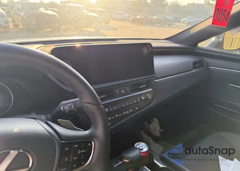 2024 Lexus Es 300H from USA, damaged, VIN 58ADA1C19RU049510